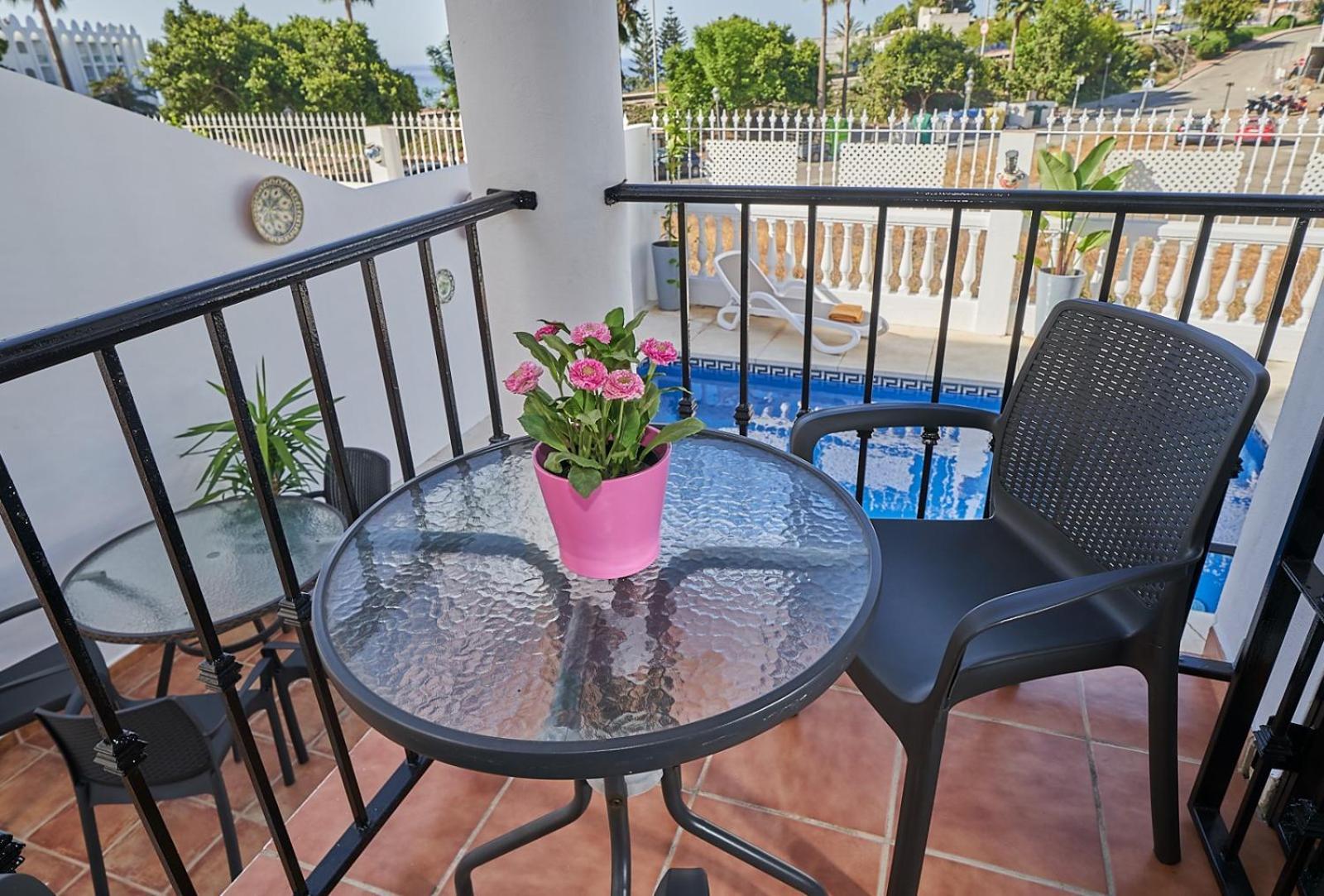 Villa Pura - Private Jacuzzi & Heated Pool Nerja Exteriér fotografie