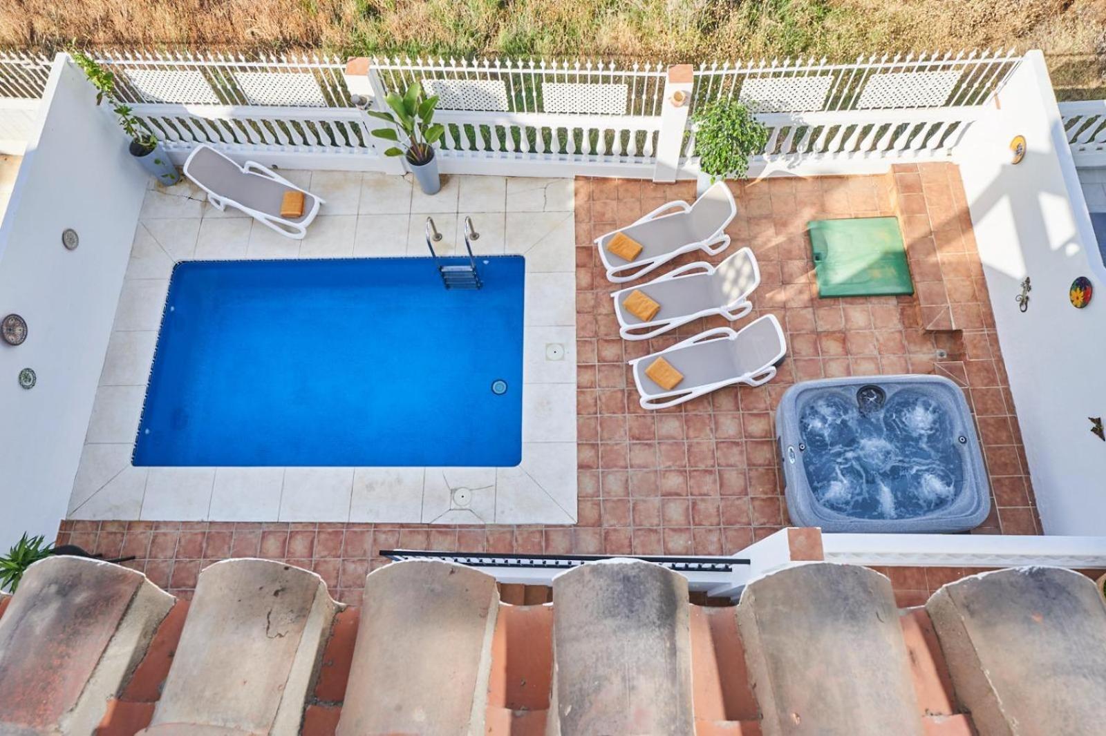 Villa Pura - Private Jacuzzi & Heated Pool Nerja Exteriér fotografie